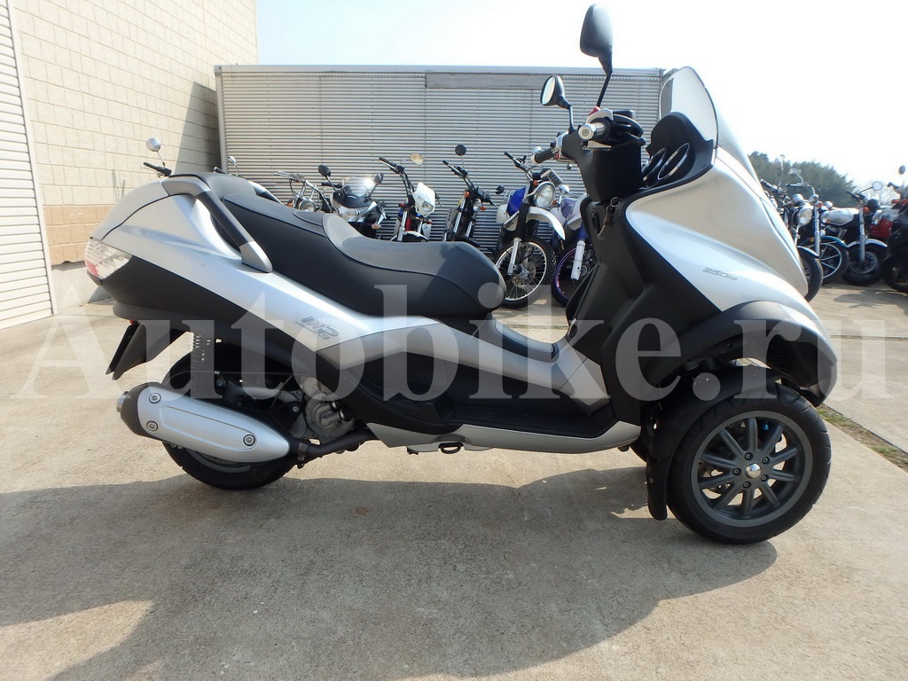 Купить мотоцикл Piaggio MP3 2008 фото 7